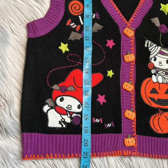 Sanrio My Melody & Kuromi Halloween Sweater Vest Halloween Sanrio Hot Topic M - Picture 12 of 12